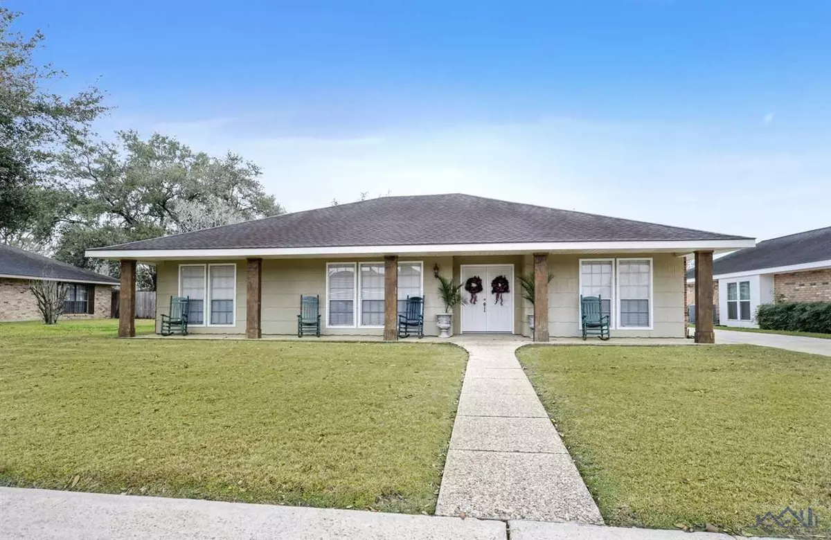 Donaldsonville, LA 70346,127 Crescent Place