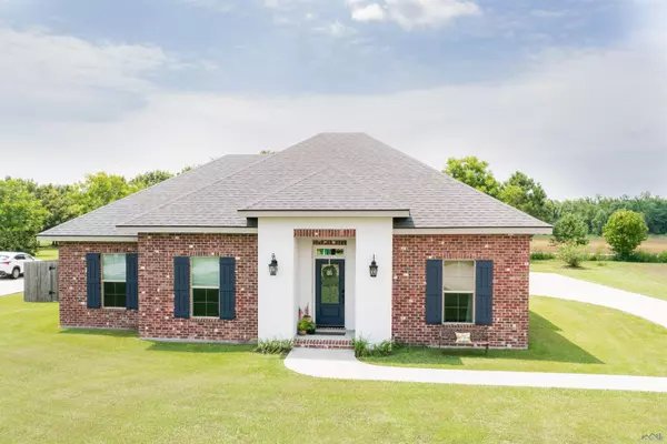 234 Meadow View Court, Thibodaux, LA 70301