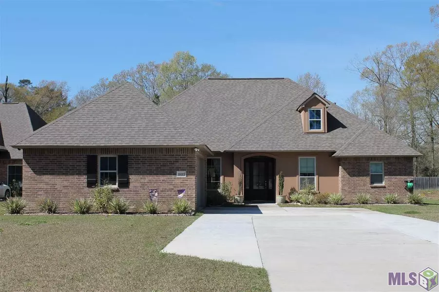 18015 RIVER LANDING DR, Prairieville, LA 70769