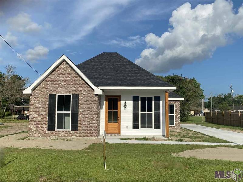 2008 S ROBERT AVE, Gonzales, LA 70737