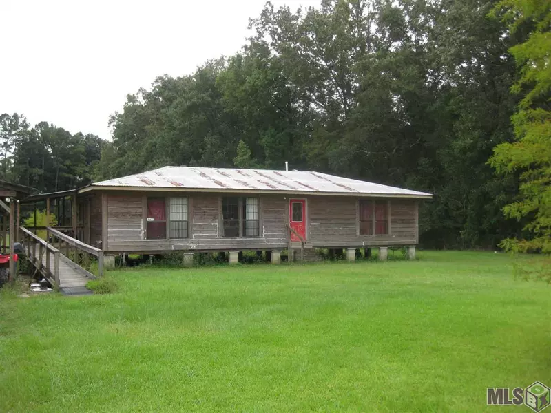 41423 LA HWY 42, Prairieville, LA 70769