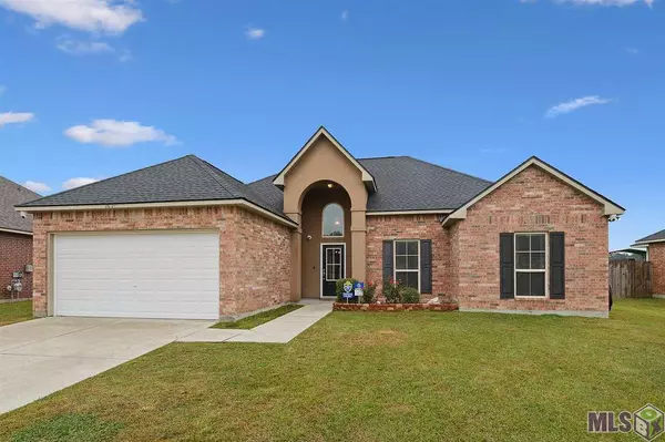 26124 BURLWOOD AVE, Denham Springs, LA 70726