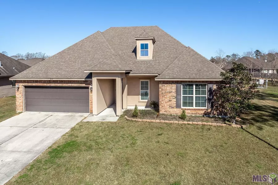 9129 MEMPHIS TRACE, Denham Springs, LA 70726