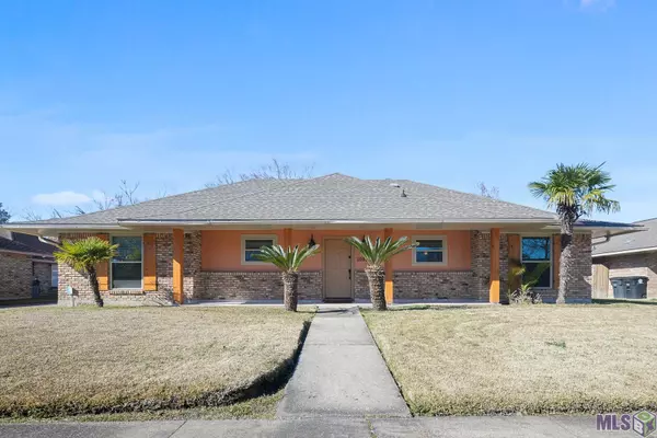 10821 CEDAR BEND AVE, Baton Rouge, LA 70814