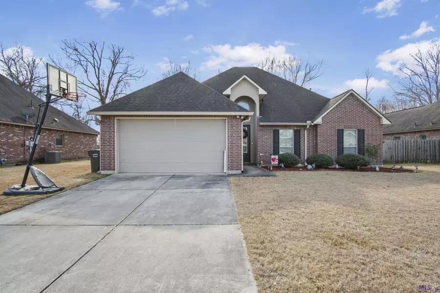 17609 HOODS RIDGE DR, Prairieville, LA 70769