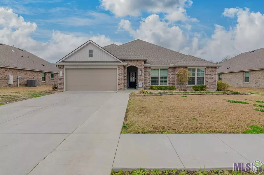 12792 FOWLER DR, Denham Springs, LA 70706