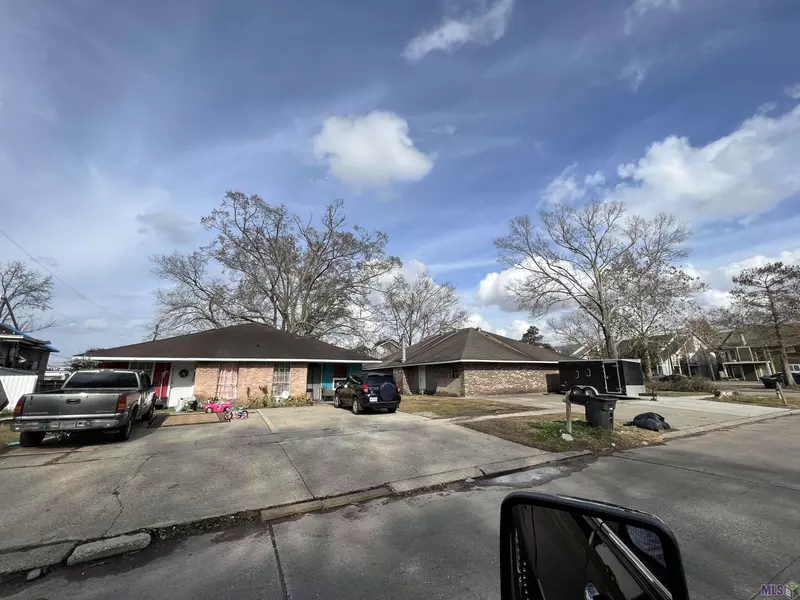 8865-75 COY AVE, Baton Rouge, LA 70810