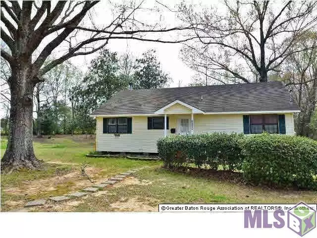 11110 N WAKEFIELD DR, St Francisville, LA 70775