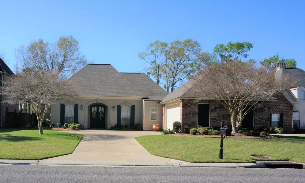 37193 LONGWOOD AVE, Prairieville, LA 70769