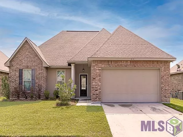 6114 Mallard Crossing Dr, Zachary, LA 70791