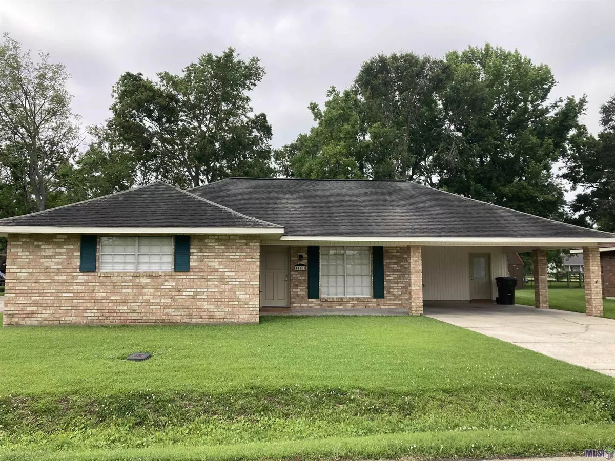 St Amant, LA 70774,44107 PENNY ST