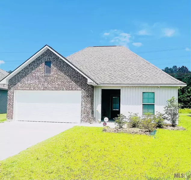 23946 SOUTHPOINT DR, Denham Springs, LA 70726