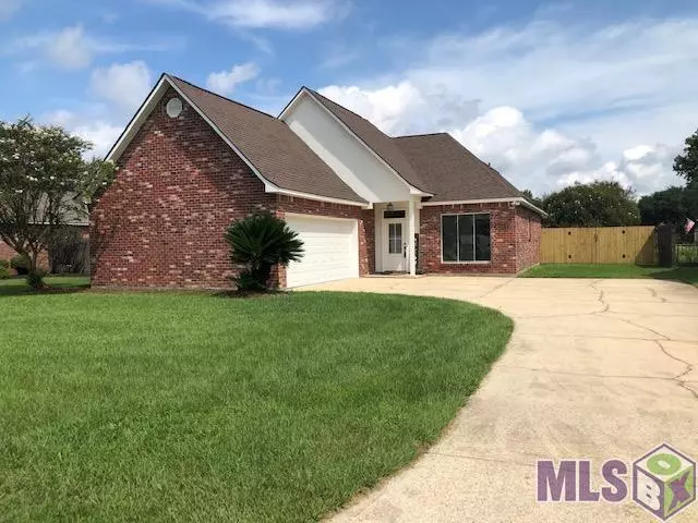 1479 WILLOW OAK DR, Denham Springs, LA 70726