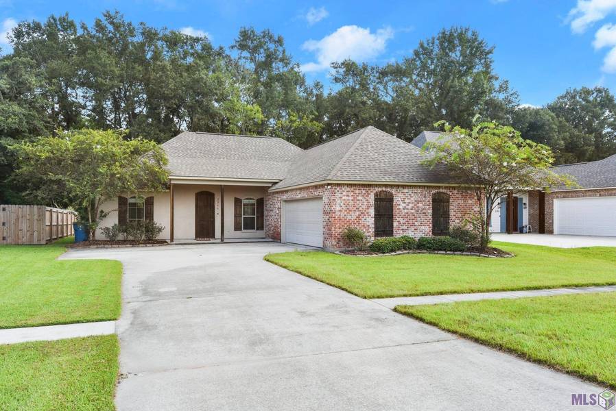 2366 WOODLAND CT, Port Allen, LA 70767