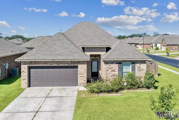 15443 MOSSYSTONE DR, Prairieville, LA 70769