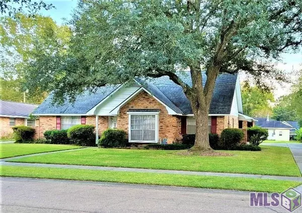 10442 E GRANDEUR DR, Baton Rouge, LA 70815