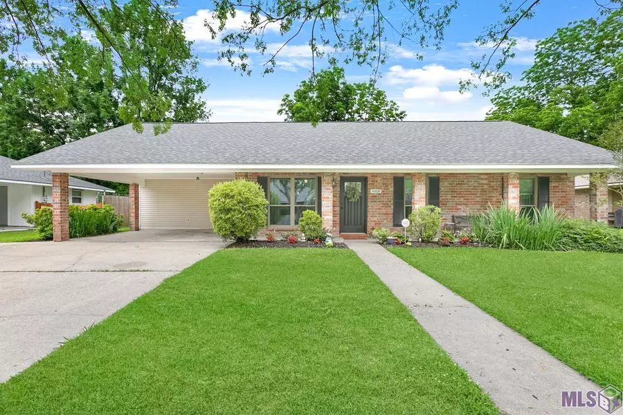 10032 MINT DR, Baton Rouge, LA 70809