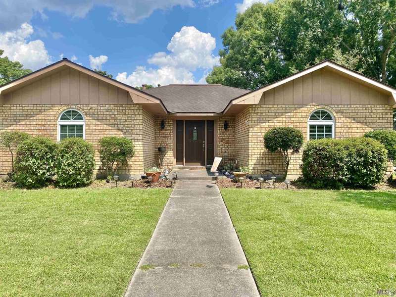 3445 COLONEL GIBSON CIR, Baton Rouge, LA 70816