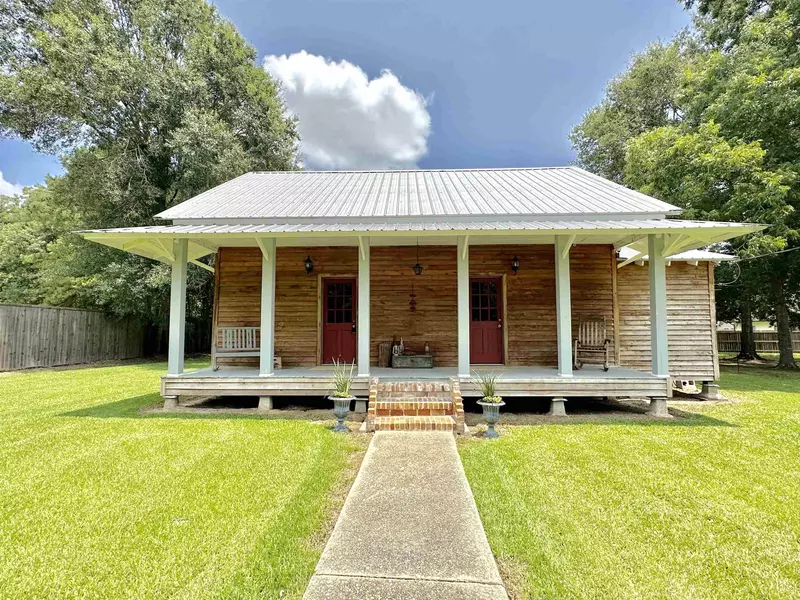 15530 LA HWY 16, French Settlement, LA 70733