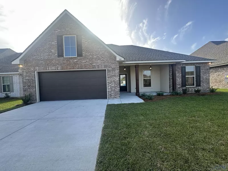 160 MARIE CLAIRE DR, Houma, LA 70364