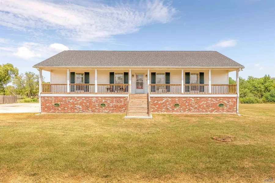 354 COUNTRY VILLAGE DRIVE, Raceland, LA 70394