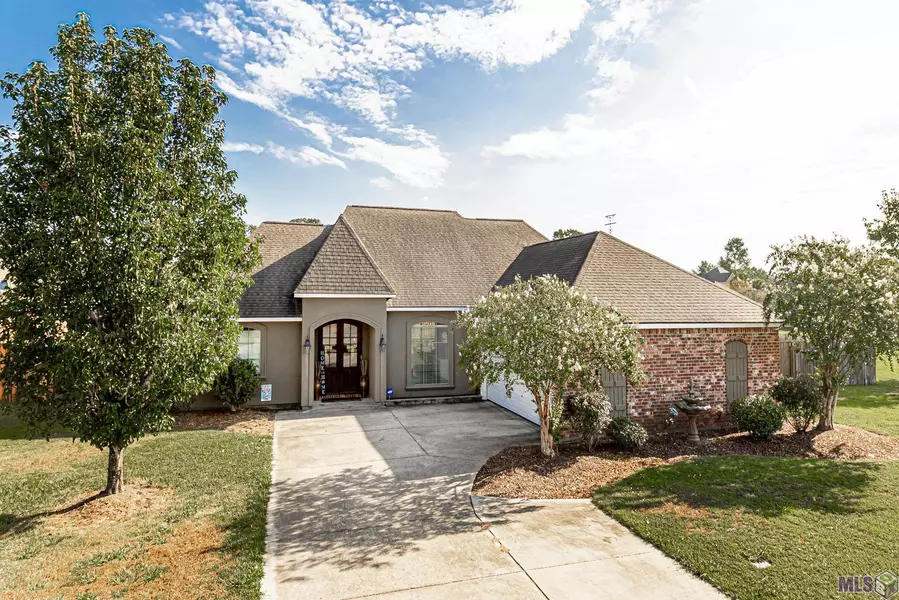 3200 RIVERS EDGE DR, Addis, LA 70710