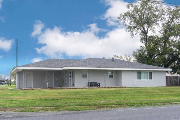 102 WOLF ST, Raceland, LA 70394