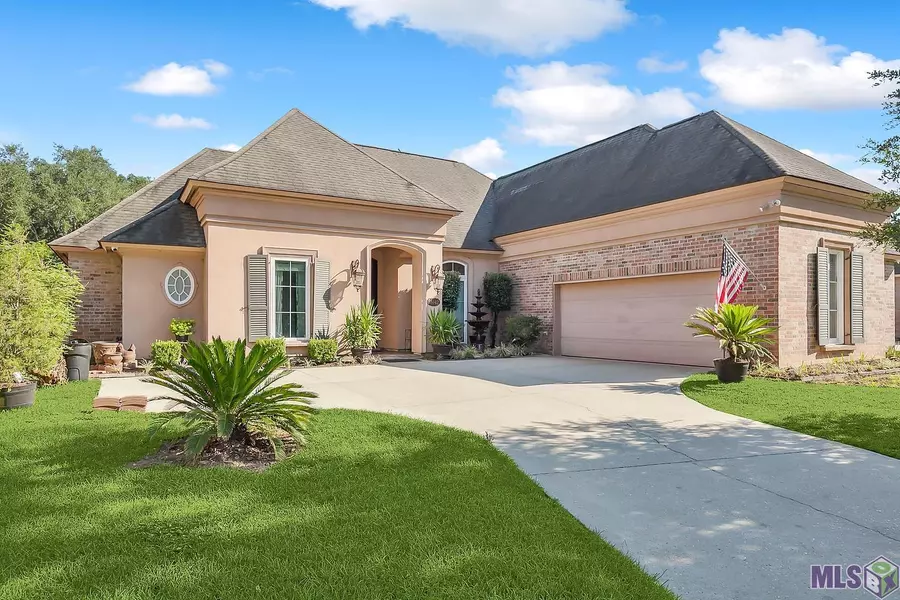 38042 JEFFERSON CROSSING AVE, Prairieville, LA 70769