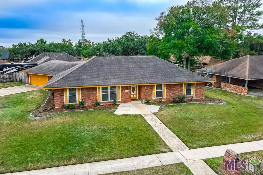 9848 MESA VERDE AVE, Baton Rouge, LA 70814