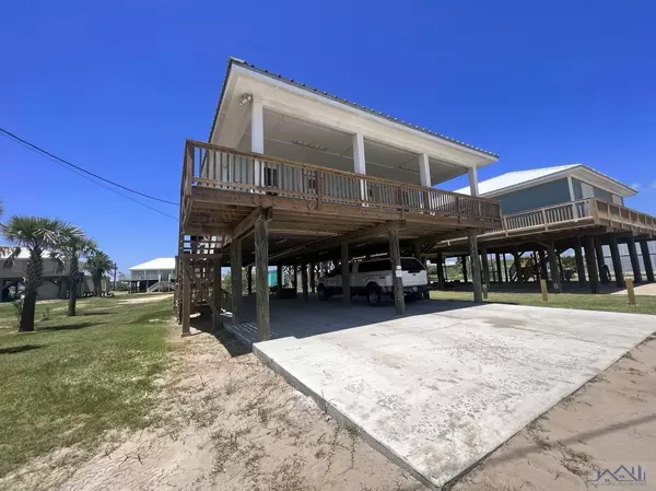 2397 HIGHWAY 1 #A & B, Grand Isle, LA 70358