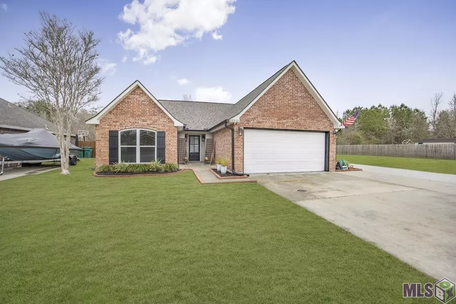 23562 SOUTHPOINT DR, Denham Springs, LA 70726