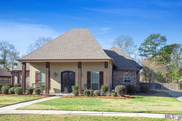 8296 QUIET CREEK DR,  Denham Springs,  LA 70726