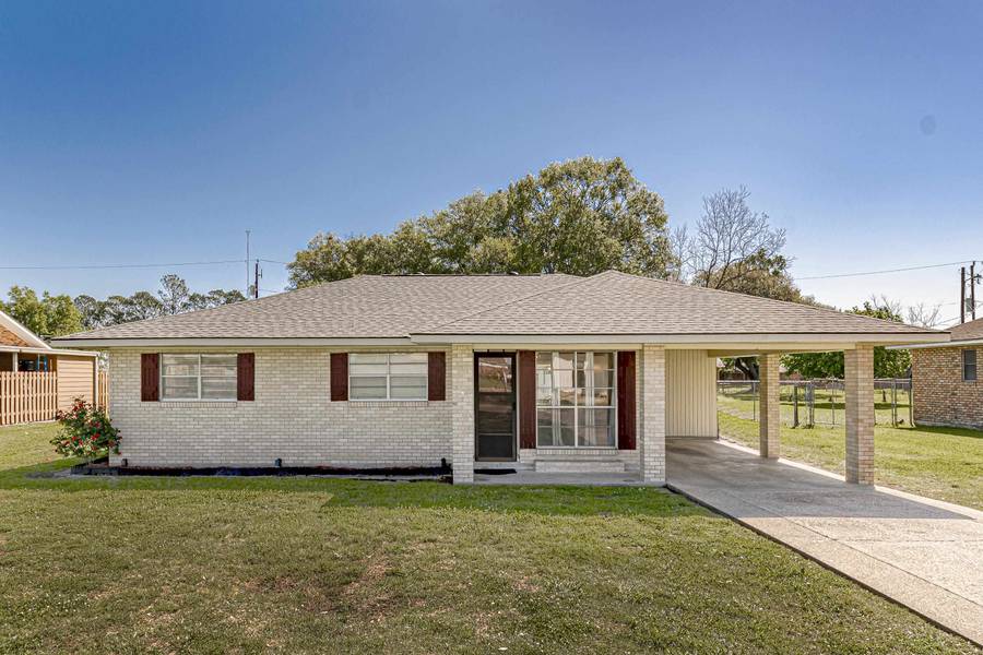 3216 ROSARIO ST, Port Allen, LA 70767