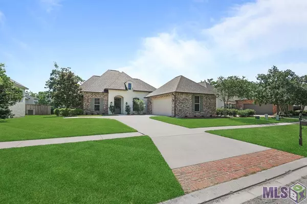 12322 LEGACY HILLS DR, Geismar, LA 70734