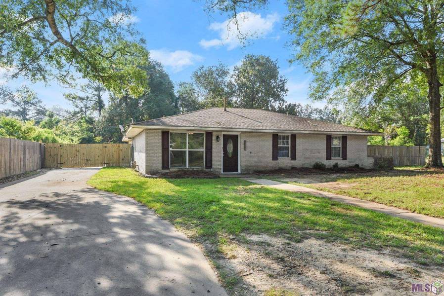 2028 S WOODCREST AVE, Denham Springs, LA 70726