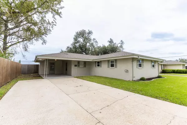 111 EVERETTE DRIVE, Houma, LA 70364