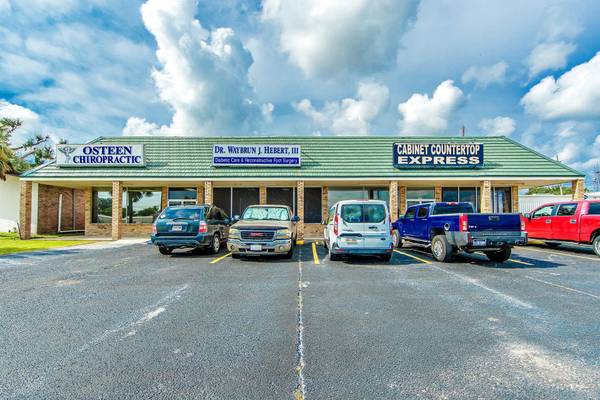 1025 W TUNNEL BLVD, Houma, LA 70360