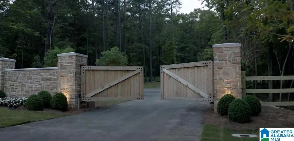 292 SOUTH OAK DRIVE #26, Birmingham, AL 35242