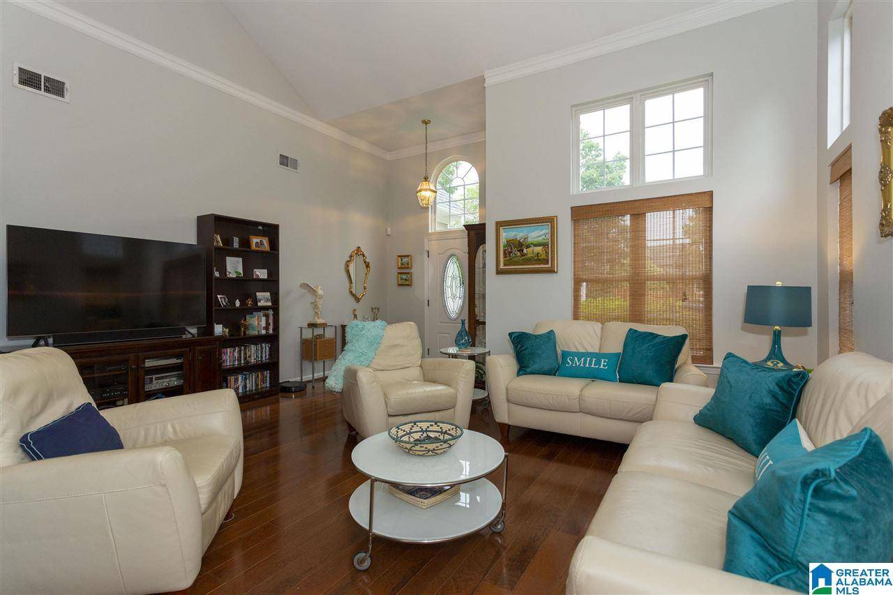 Vestavia Hills, AL 35226,3005 ENGLISH OAKS CIRCLE