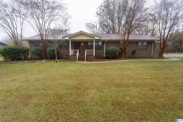 300 EDGEWOOD STREET, Clanton, AL 35045