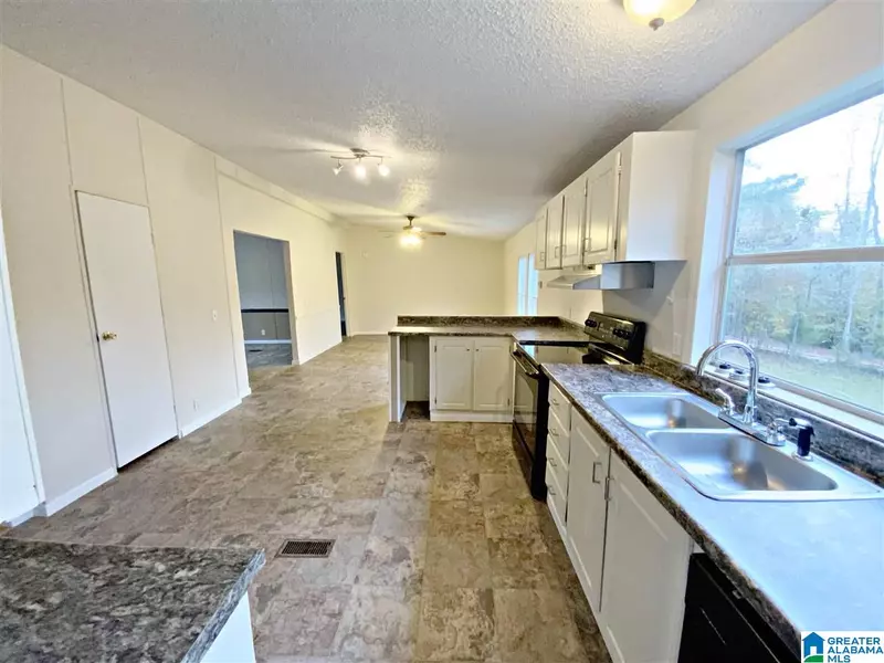 270 COBB ROAD, Ohatchee, AL 36271