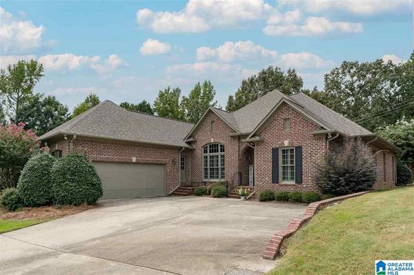 122 GREYSTONE GLEN DRIVE, Hoover, AL 35242