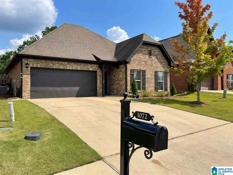 1072 PINE VALLEY DRIVE, Calera, AL 35040