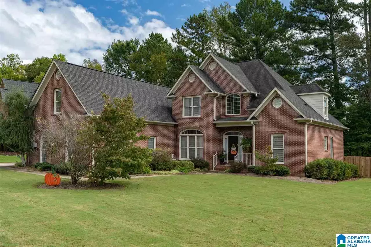 Trussville, AL 35173,8033 BALSAM TRACE