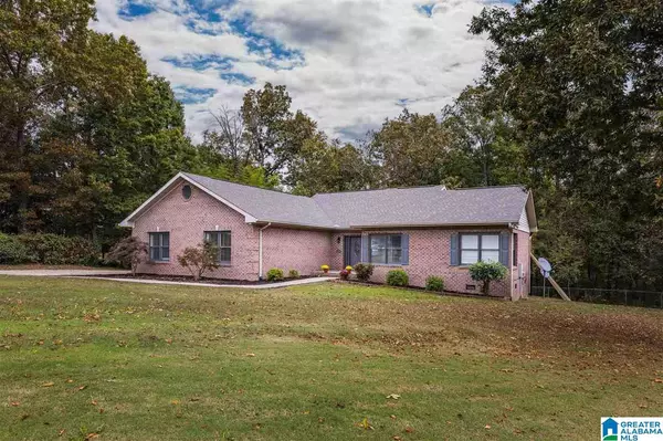 Oneonta, AL 35121,205 HICKORY HILL CIRCLE