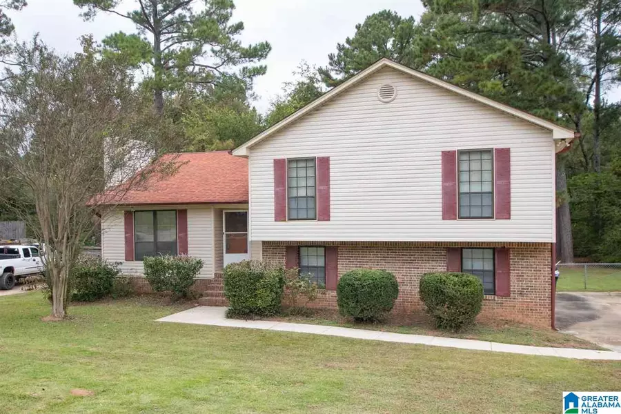 27 EDDINGS LANE, Alabaster, AL 35007