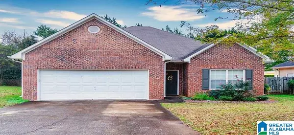 4527 CANTEBURY LANE, Center Point, AL 35215