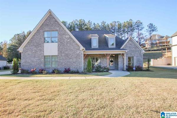 529 WILLOW BRANCH CIRCLE, Chelsea, AL 35043