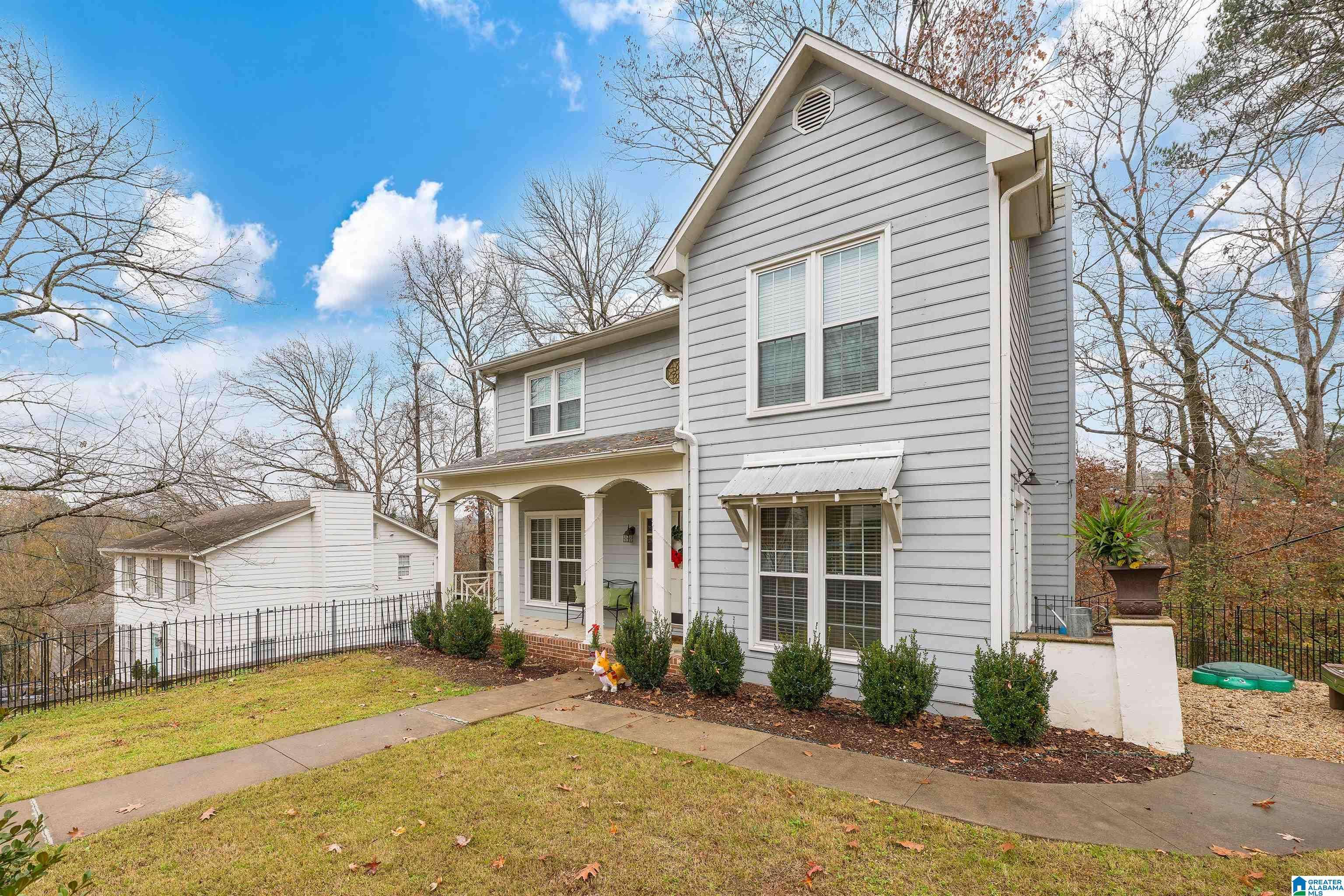 Homewood, AL 35209,897 MOUNTAIN RIDGE DRIVE