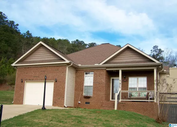 32 HICKORY HILL CIRCLE, Oxford, AL 36203